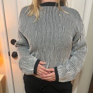 Gwenyth Textured Crop Top from Edikted! Cut the tag off while wearing it (: